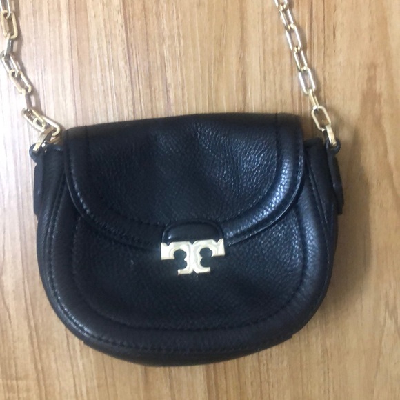 - Tory Burch crossbody - Picture 2 of 5